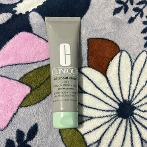 Clinique Charcoal mask + scrub